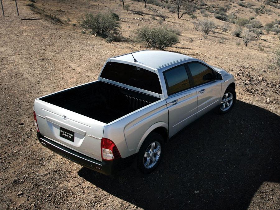  SsangYong Actyon Sports 2006 года  (фото 15 из 15)